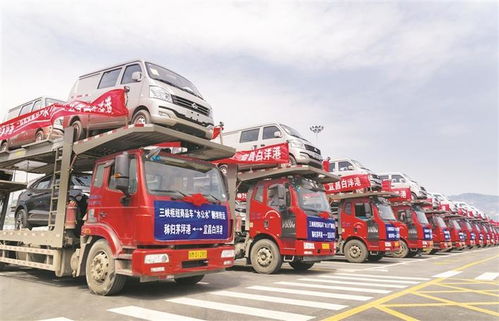 單程翻壩節(jié)約3天 一年可翻壩5萬輛——商品車“水公水”翻壩轉(zhuǎn)運(yùn)正式啟動(dòng)，救險(xiǎn)車通行能力獲突破性提升